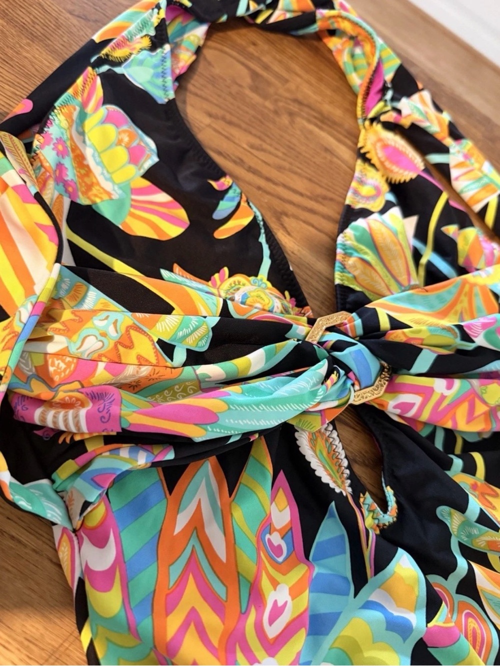 $140 Sz 6 TRINA TURK  TAHITIAN Floral ONE-PIECE SWIMSUIT - Picture 5 of 5